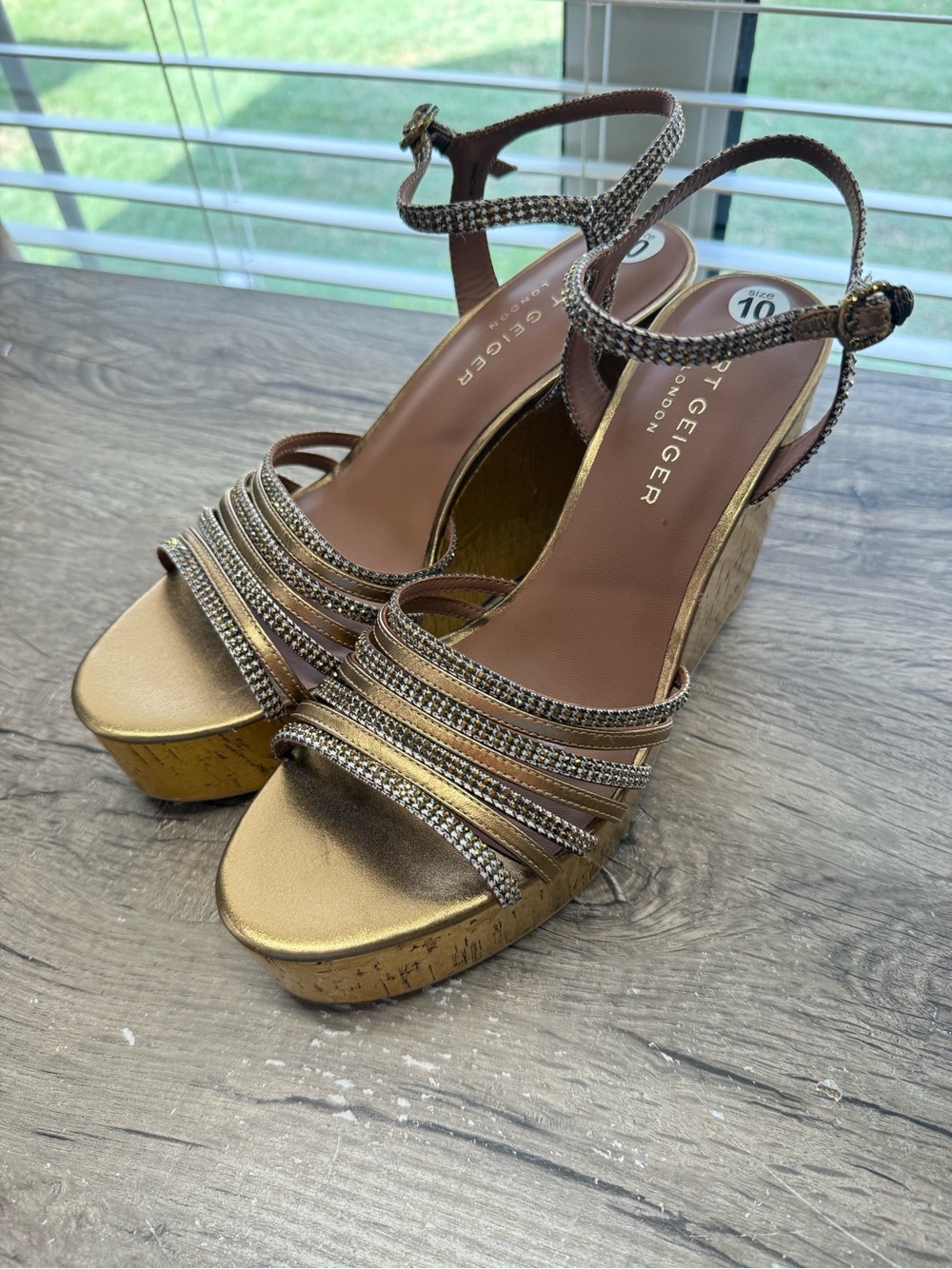 Kurt Geiger London
Pierra Platform Wedge
Sandal size size 10